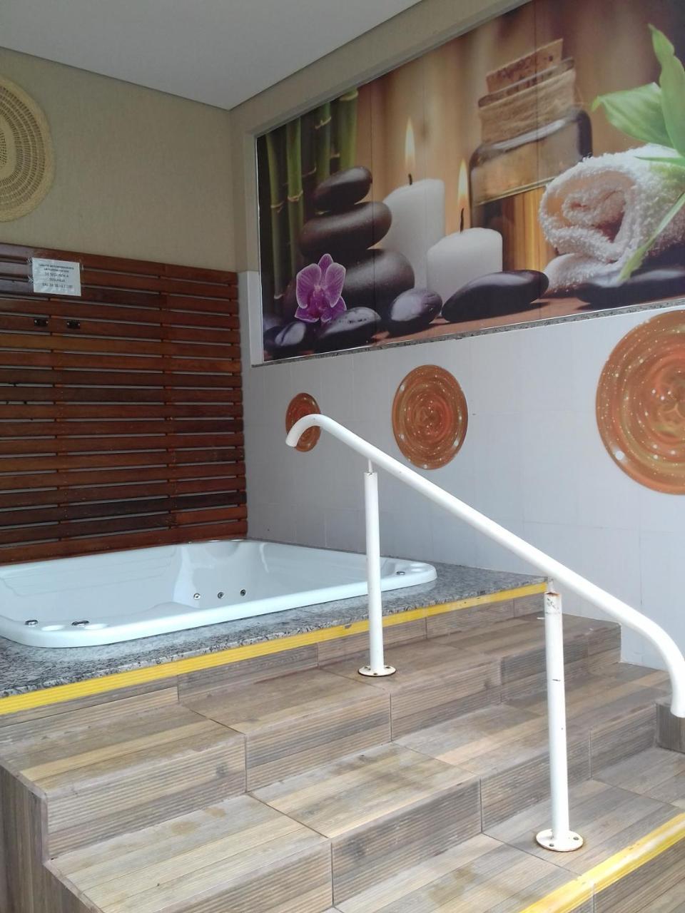 Apartamento Encontro Das Aguas Caldas Novas Exteriér fotografie